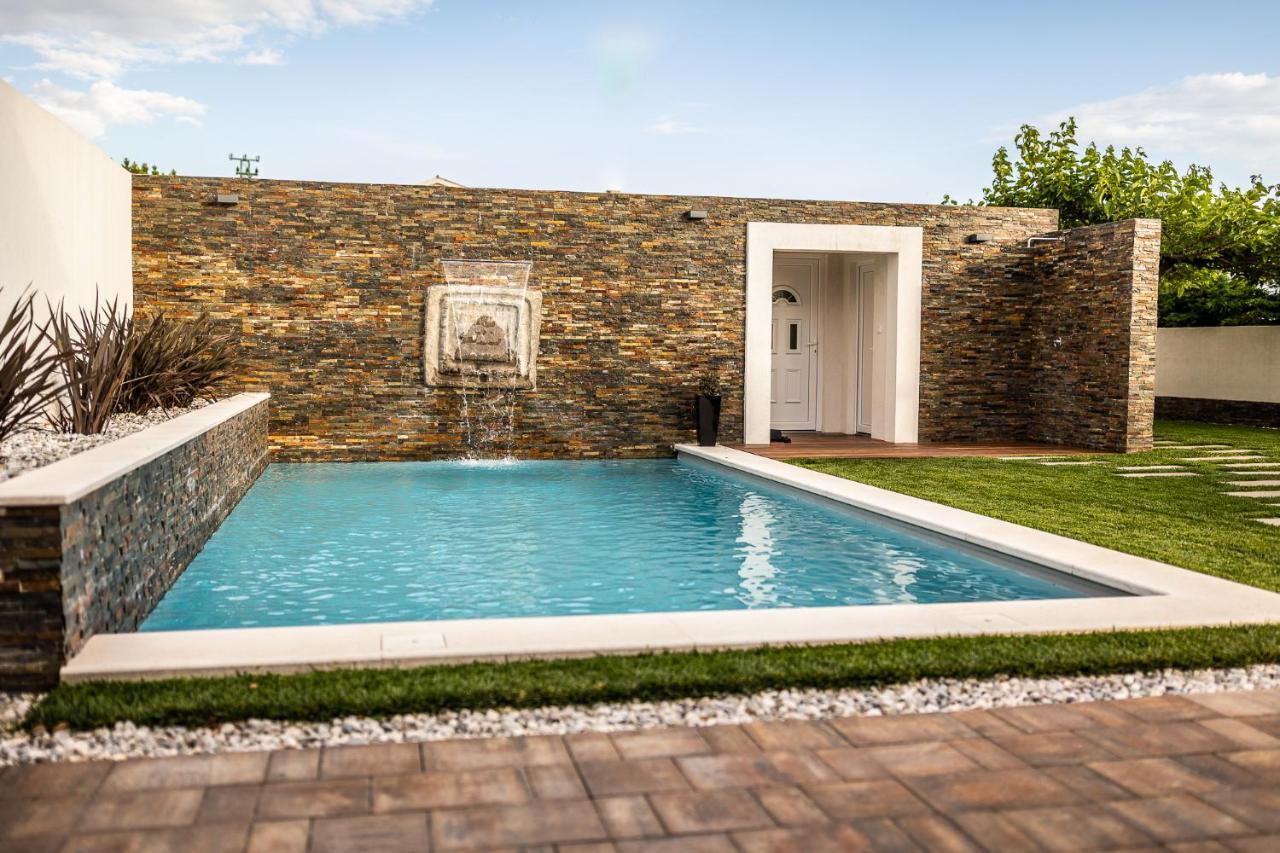 Villa Sunset Pool & Spa Apartments Zgornje Skofije Exterior photo