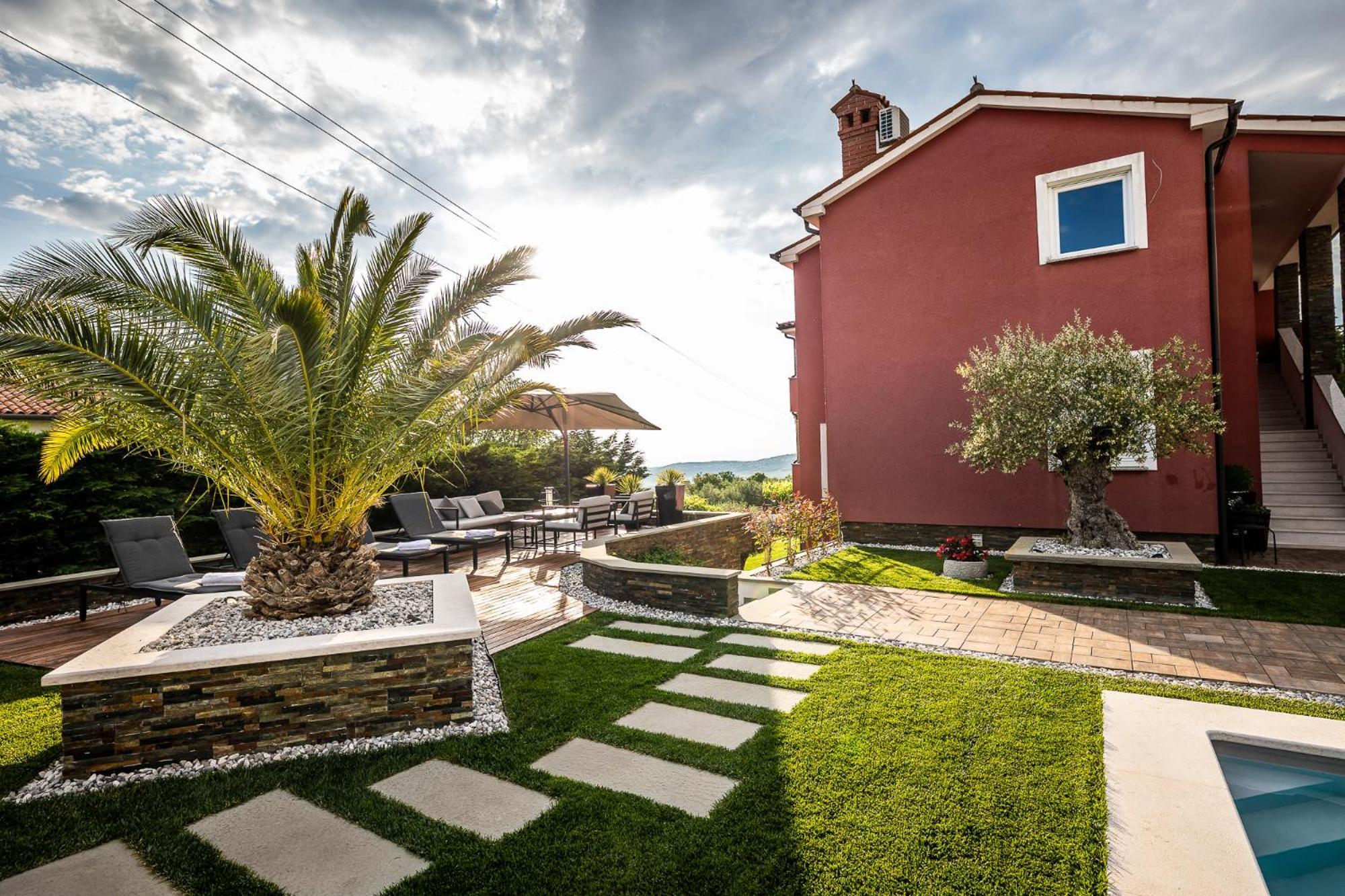 Villa Sunset Pool & Spa Apartments Zgornje Skofije Room photo